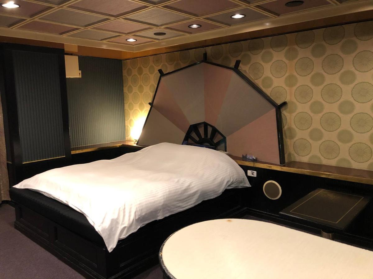Hotel Chapel Story Sakaihigashi (Adults Only) Sakai  Ngoại thất bức ảnh