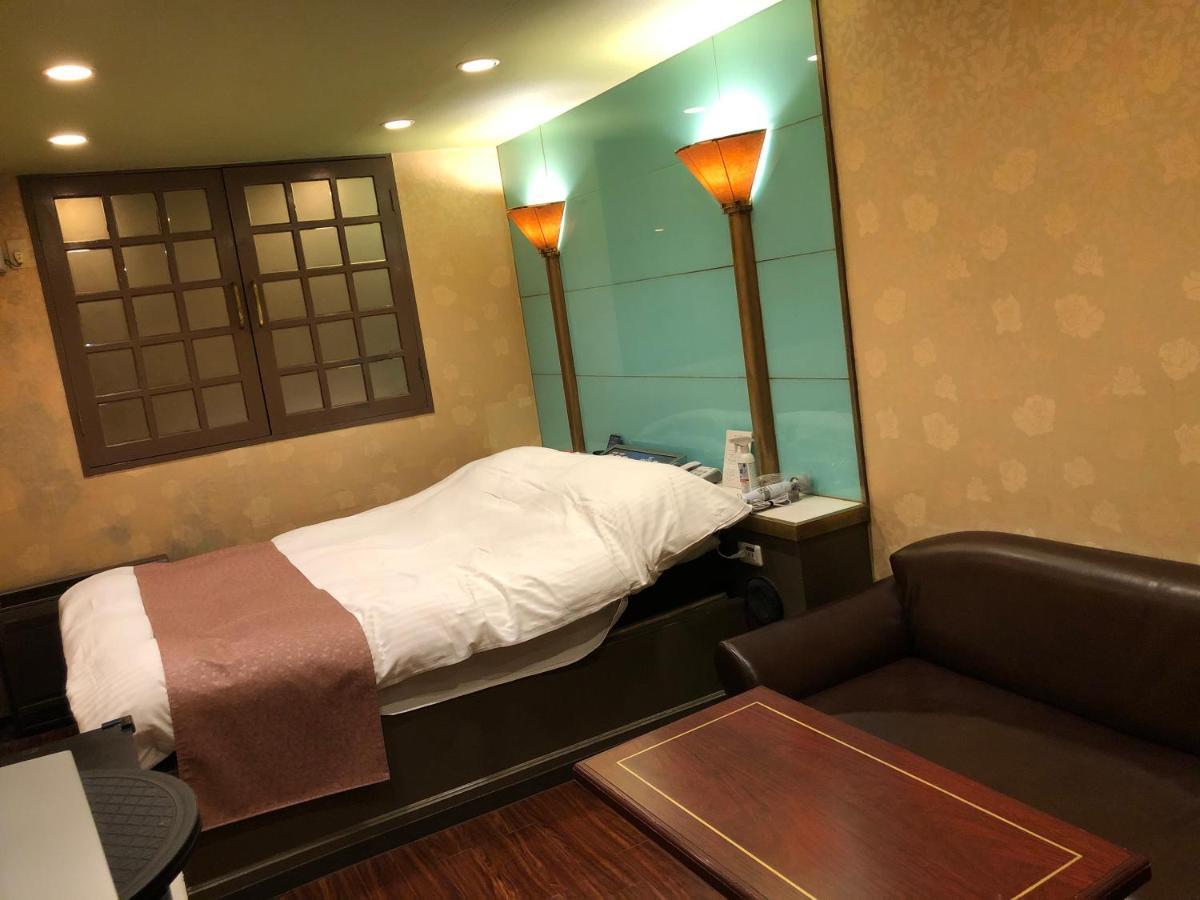 Hotel Chapel Story Sakaihigashi (Adults Only) Sakai  Ngoại thất bức ảnh