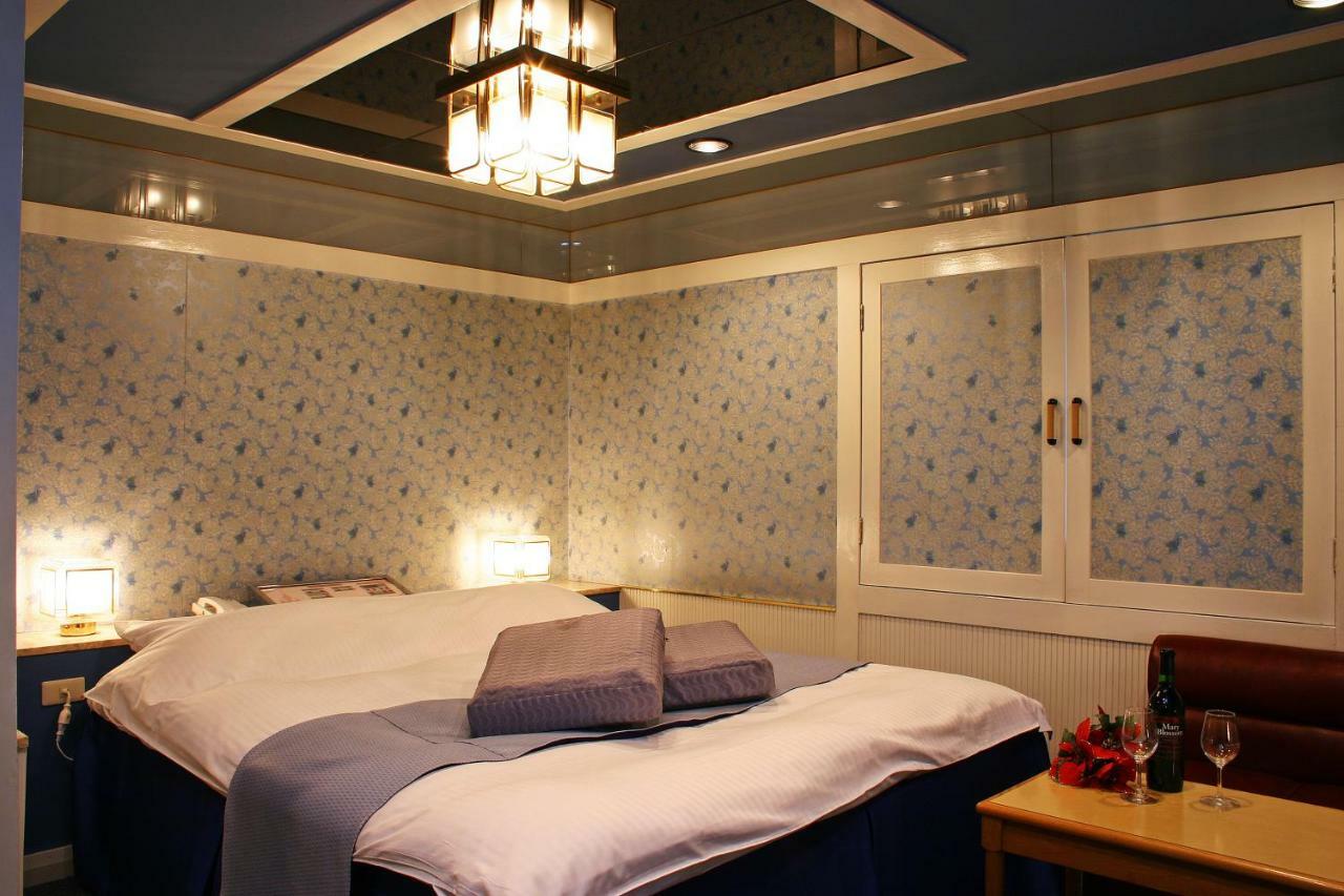 Hotel Chapel Story Sakaihigashi (Adults Only) Sakai  Ngoại thất bức ảnh